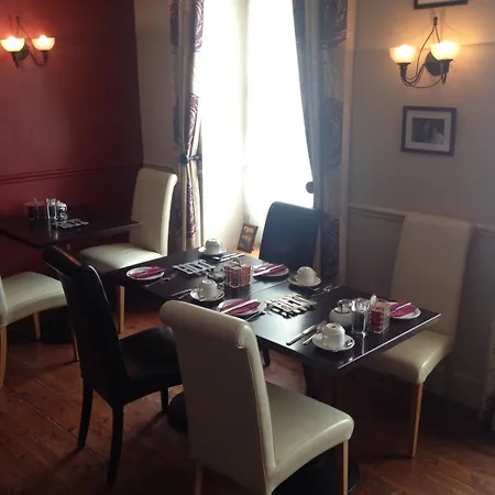 Dan Linehan'S B&B 3*
