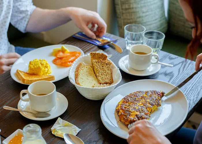 Dan Linehan'S B&B Bed & Breakfast