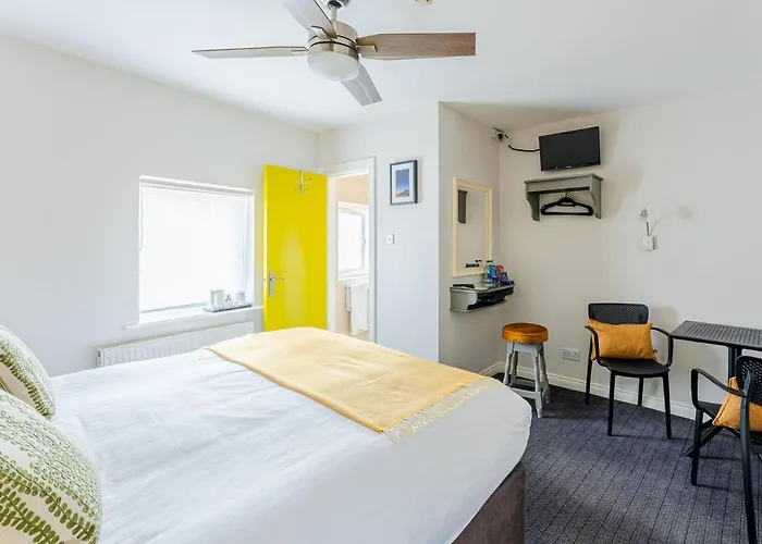 Dan Linehan'S B&B Bed & Breakfast